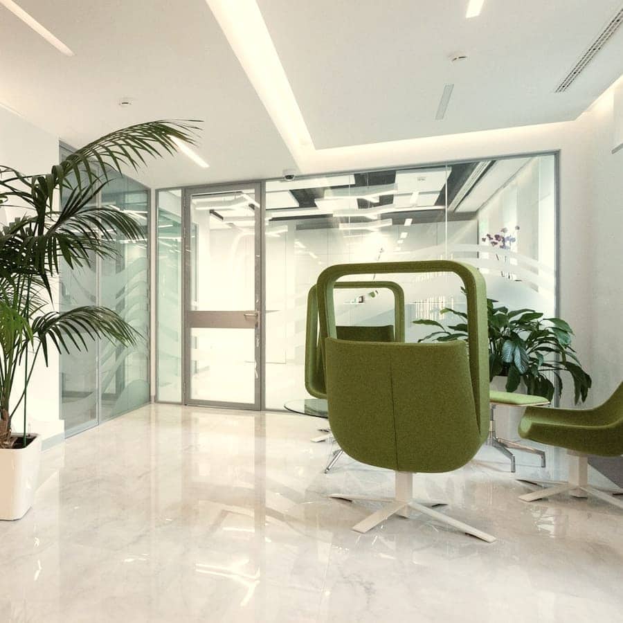 Curved walls and marble in the clinic entrance
